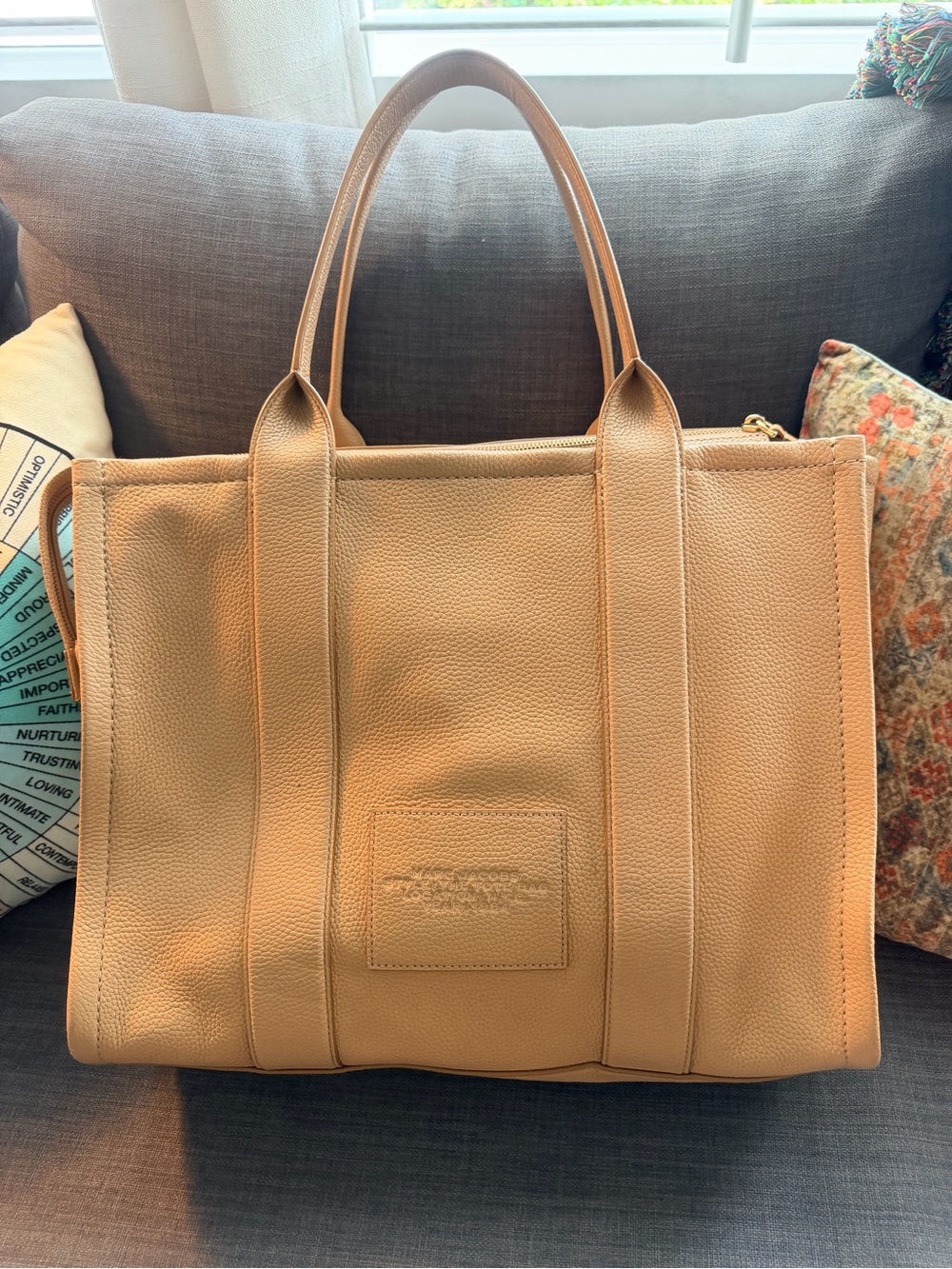 Marc Jacobs Leather Large The Tote Bag - Picture 7 of 10
